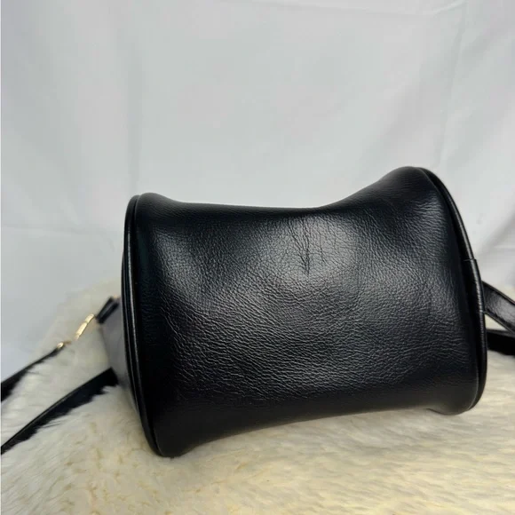 Black Faux Leather Handbag with Gold Hardware- Like New! - Picture 6 of 12